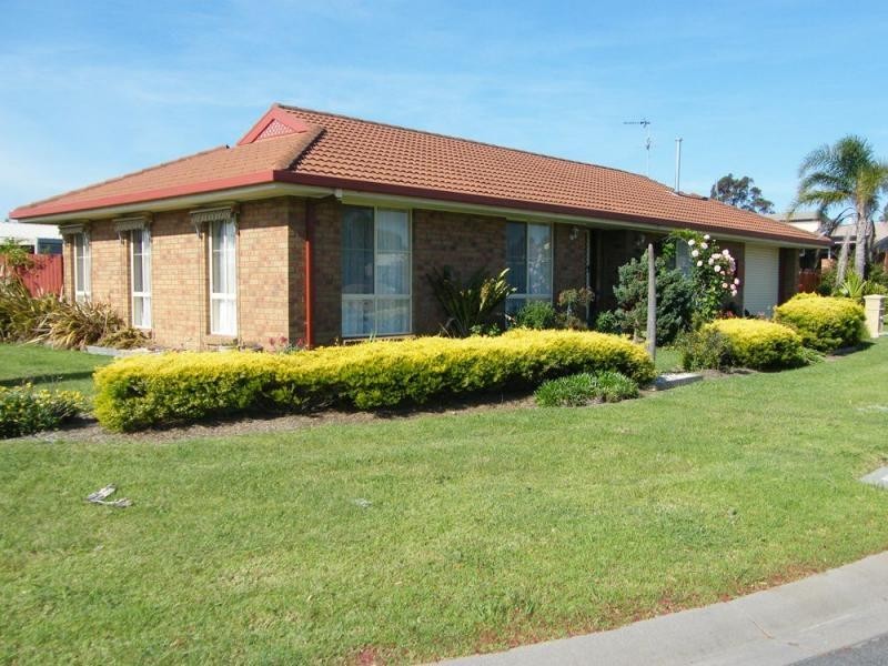 3 Lara, Paynesville VIC 3880