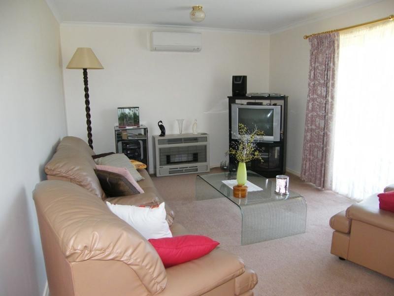 3 Lara, Paynesville VIC 3880