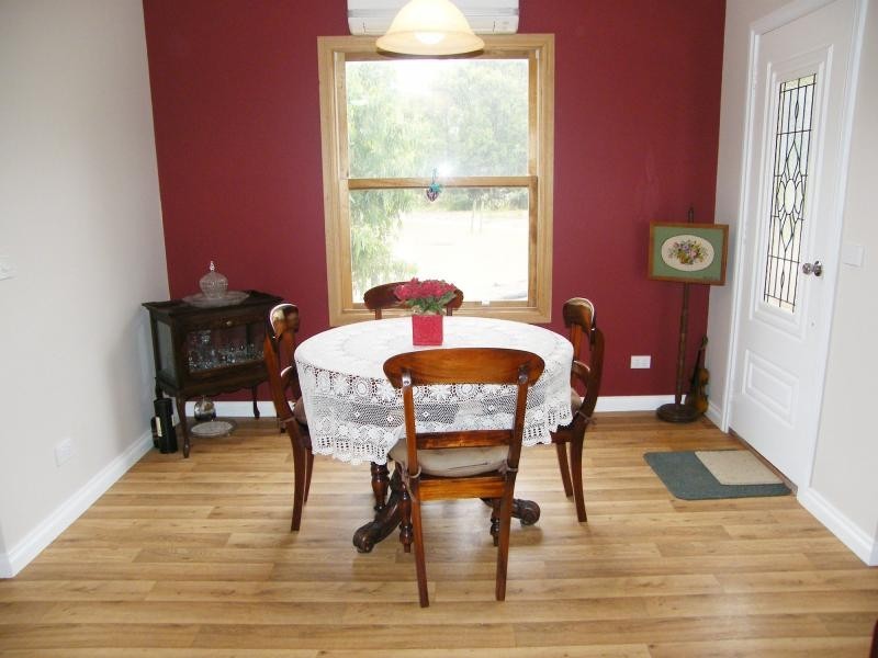 30 Centre, Raymond Island VIC 3880