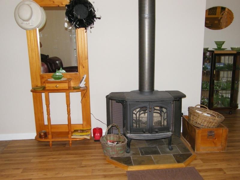 30 Centre, Raymond Island VIC 3880