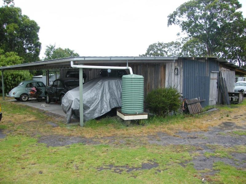 30 Centre, Raymond Island VIC 3880