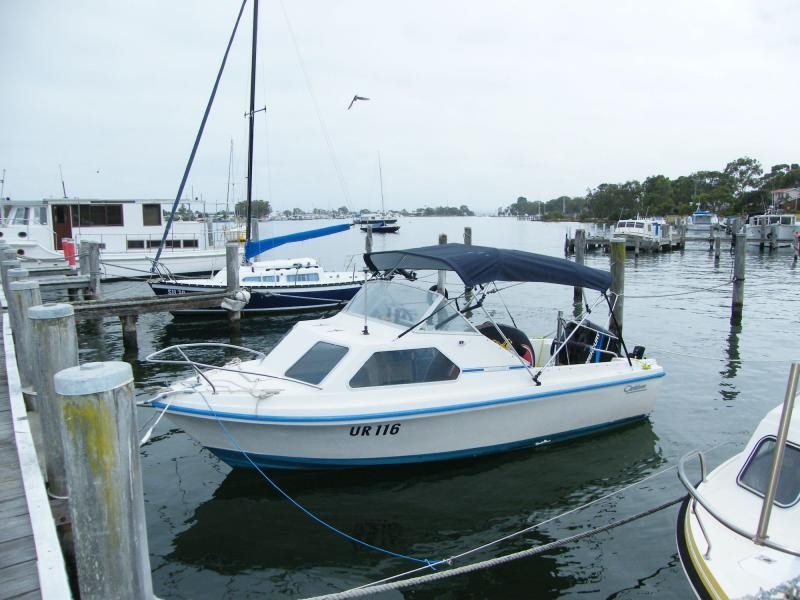 5 Eleventh Parade, Raymond Island VIC 3880
