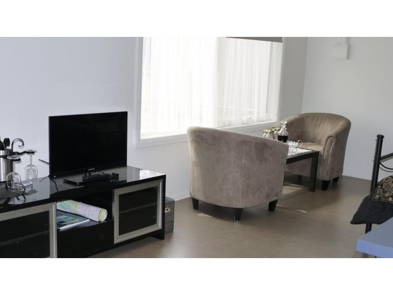 38 Eighth, Raymond Island VIC 3880