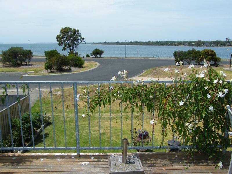 6 Marina, Paynesville VIC 3880
