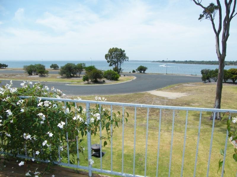 6 Marina, Paynesville VIC 3880