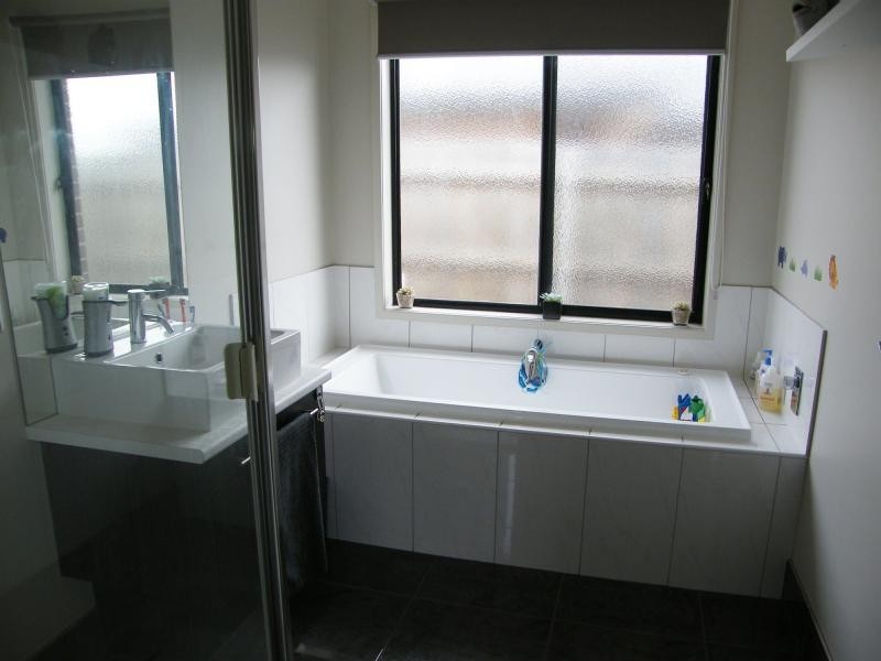 66 Flinns, Bairnsdale VIC 3875