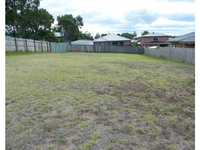 11 Kellmorgen, Bairnsdale VIC 3875
