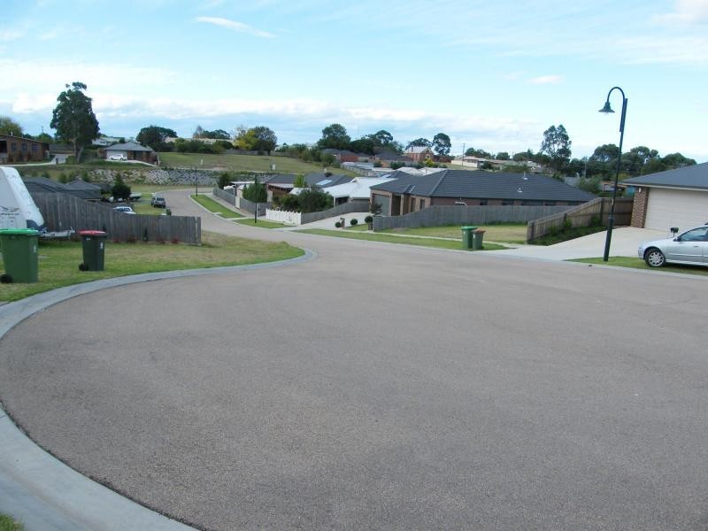 11 Kellmorgen, Bairnsdale VIC 3875