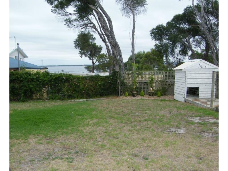 26 Marina, Loch Sport VIC 3851
