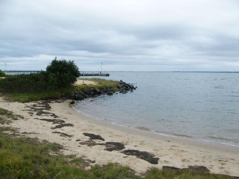 1 Victoria Street, Loch Sport VIC 3851