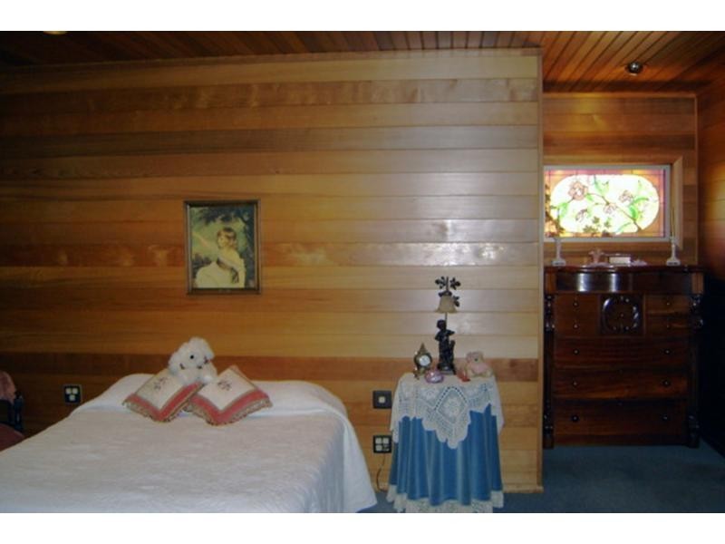 Raymond Island VIC 3880