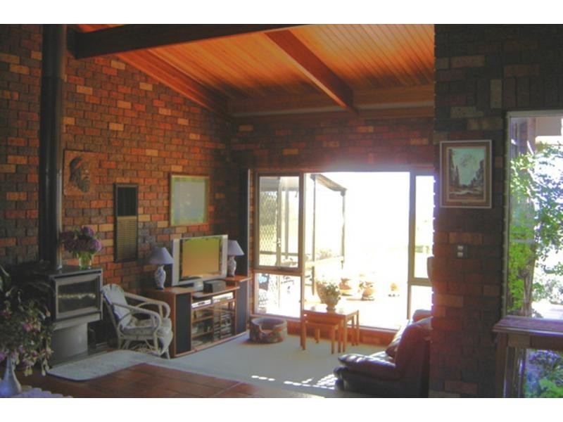 Raymond Island VIC 3880