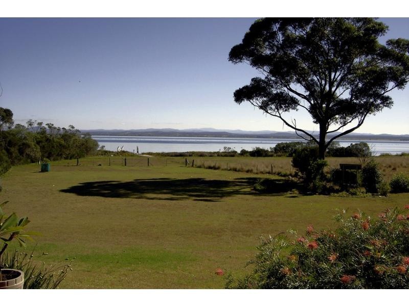 Raymond Island VIC 3880