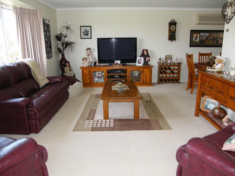 98 King, Paynesville VIC 3880