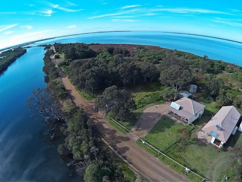 498 Rivermouth Road, Paynesville VIC 3880