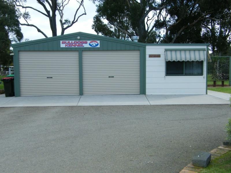 35 Hazeldene Crescent, Nicholson VIC 3882