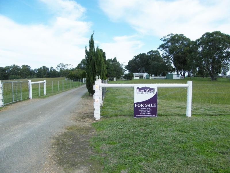 35 Hazeldene Crescent, Nicholson VIC 3882