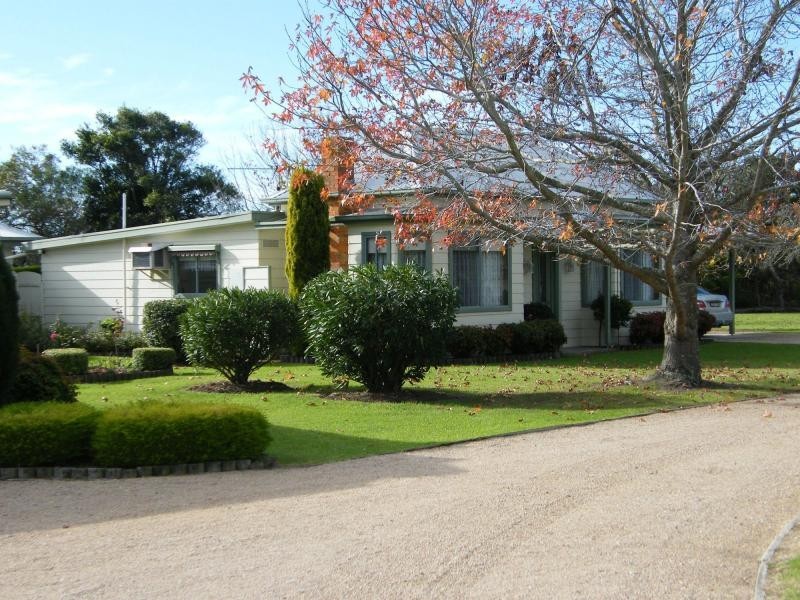 Raymond Island VIC 3880