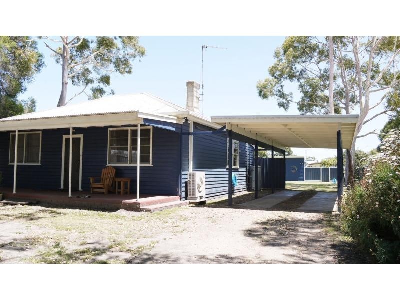 Raymond Island VIC 3880