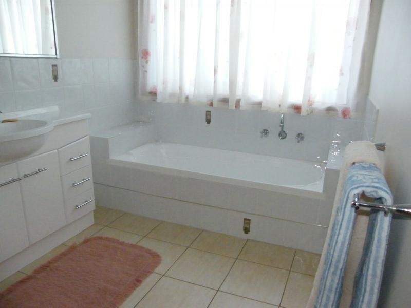 20 Windsor Court, Eastwood Estate, Bairnsdale VIC 3875