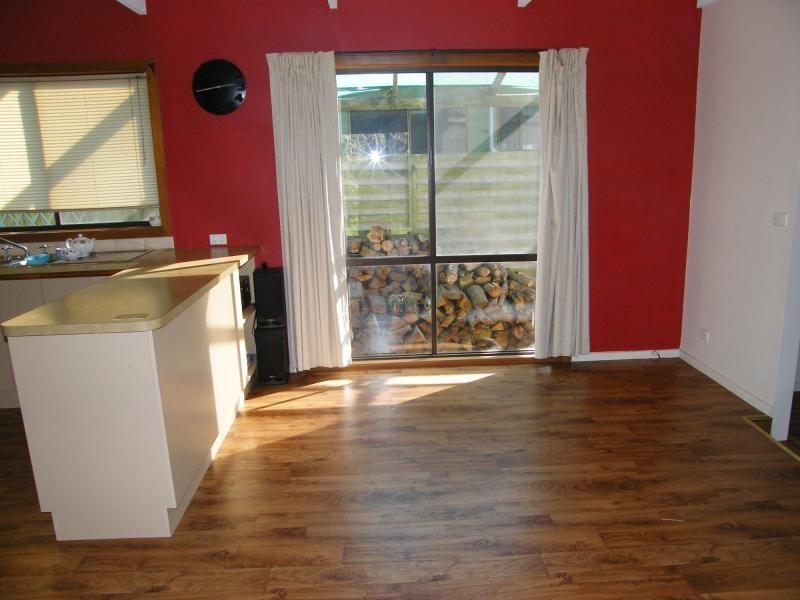 20 Eleventh Parade, Raymond Island VIC 3880
