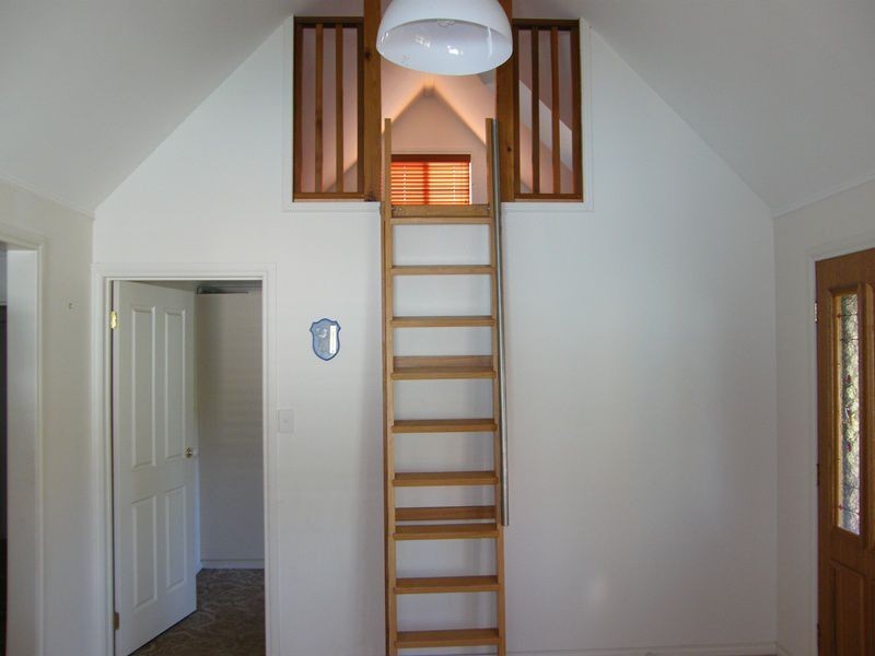 12 Eighth, Raymond Island VIC 3880