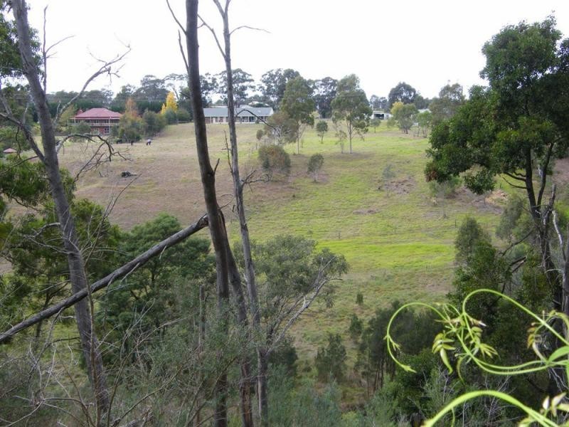 100 Mathiesons Road, Eagle Point VIC 3878