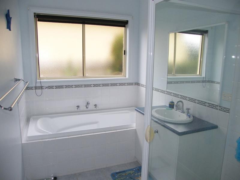 17 Waterloo Court, Paynesville VIC 3880