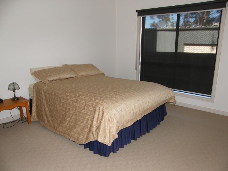 17 Heaths View, Paynesville VIC 3880