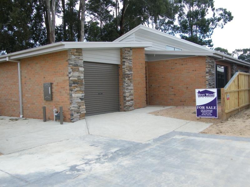 4 Eaton Place, Paynesville VIC 3880
