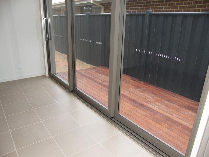 4 Eaton Place, Paynesville VIC 3880