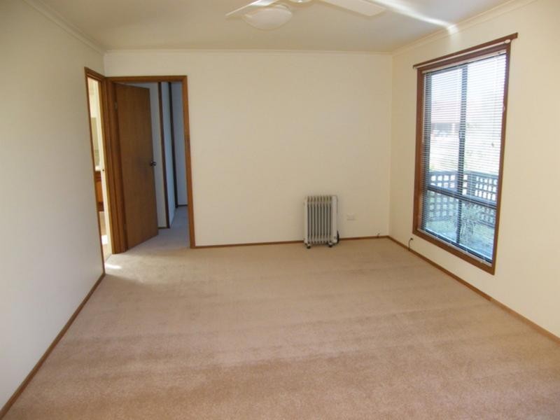 19 Currawong, Raymond Island VIC 3880