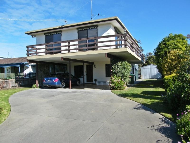 101 Slip, Paynesville VIC 3880