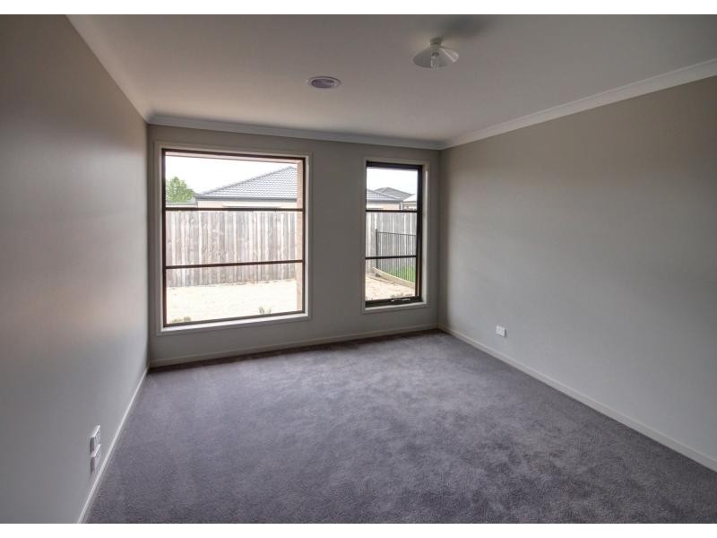 8c OBrien, Bairnsdale VIC 3875