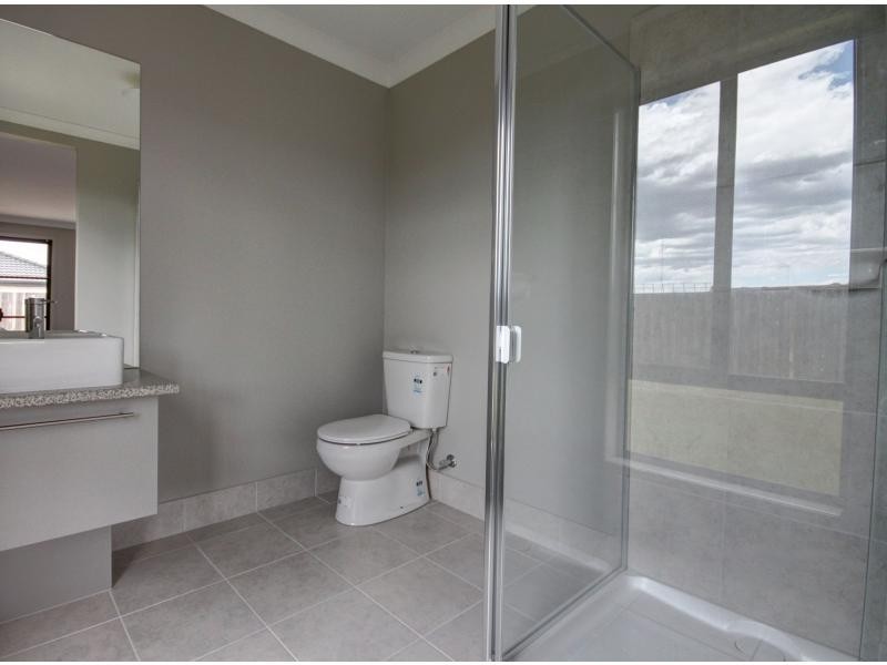 8c OBrien, Bairnsdale VIC 3875