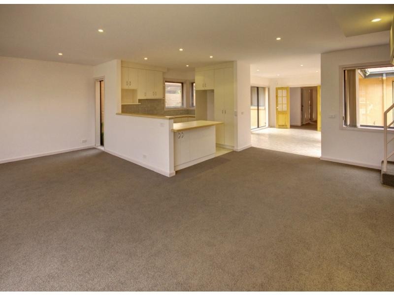 3-15 King Street, Paynesville VIC 3880