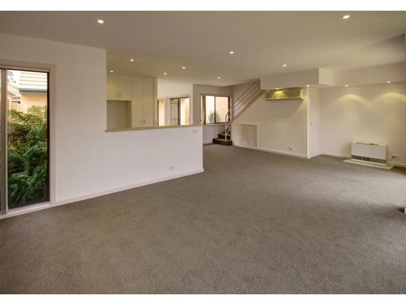 3-15 King Street, Paynesville VIC 3880