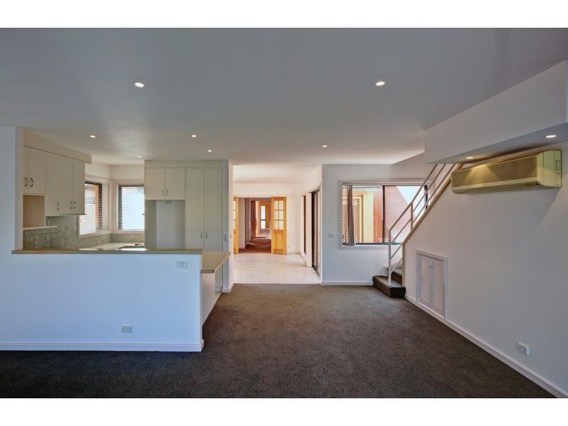 3-15 King Street, Paynesville VIC 3880