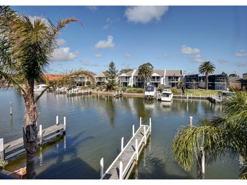 3-15 King Street, Paynesville VIC 3880