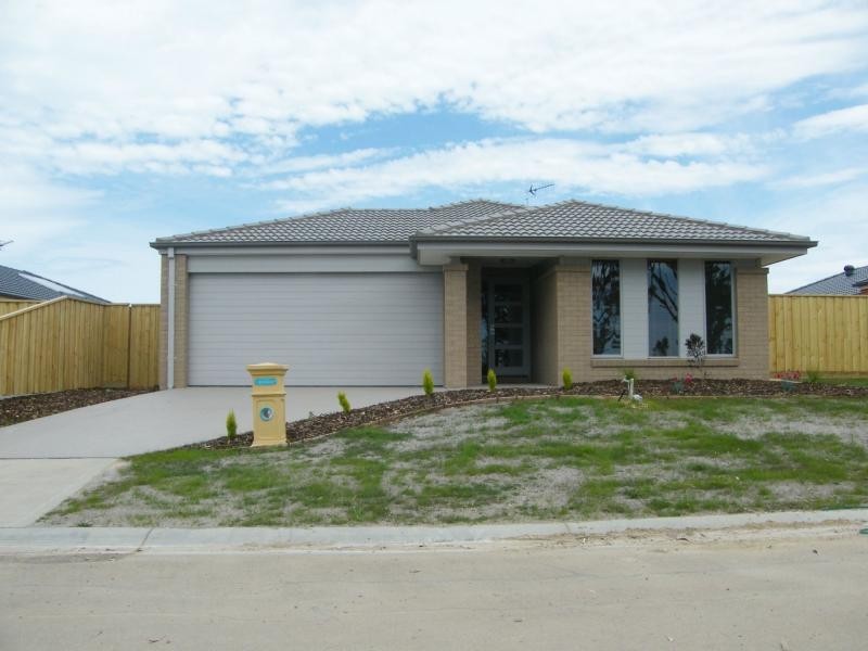 10 Ah Yee Place, The Coast, Paynesville VIC 3880