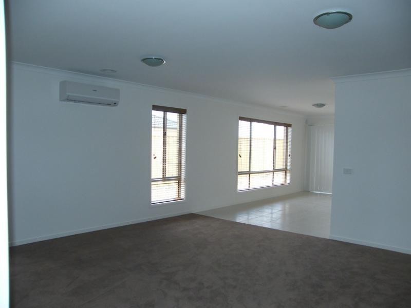 10 Ah Yee Place, The Coast, Paynesville VIC 3880