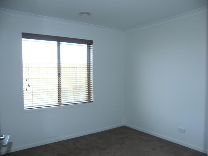 10 Ah Yee Place, The Coast, Paynesville VIC 3880