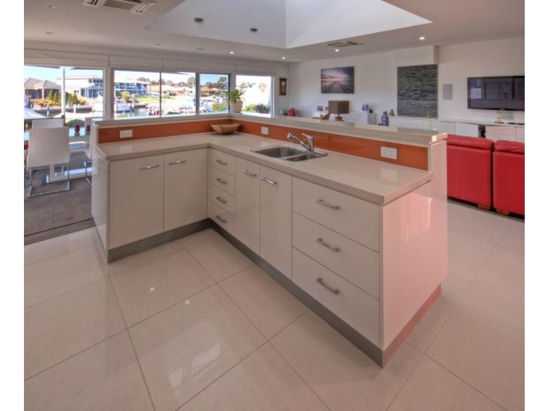 12a Headland Terrace, Paynesville VIC 3880