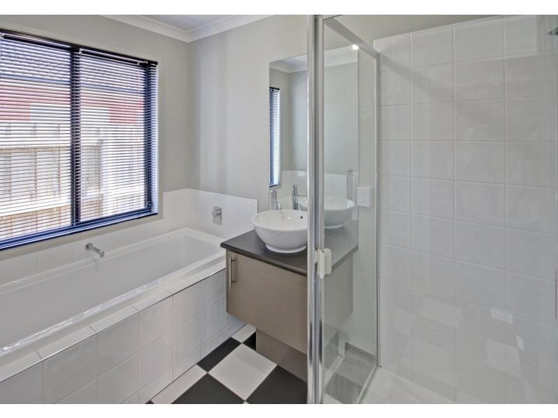 80 Flinns Road, Bairnsdale VIC 3875