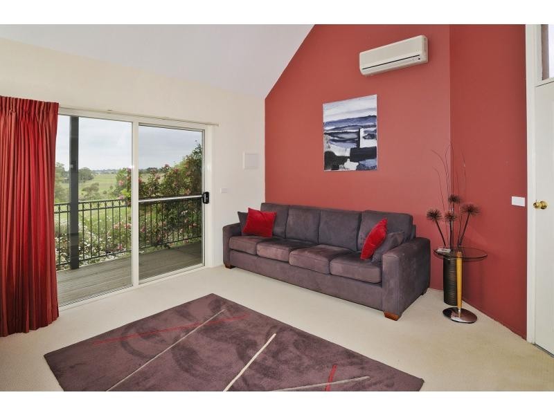 20 Bylands, Metung VIC 3904