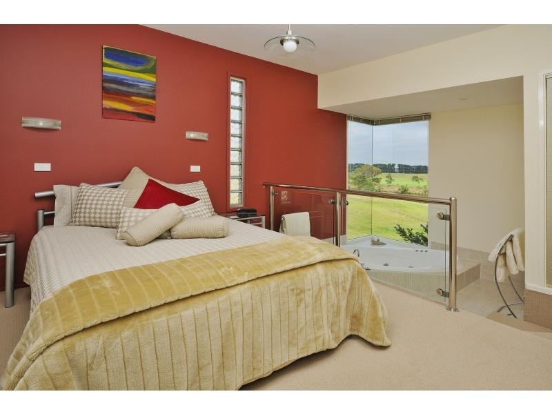 20 Bylands, Metung VIC 3904