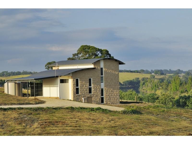 20 Bylands, Metung VIC 3904