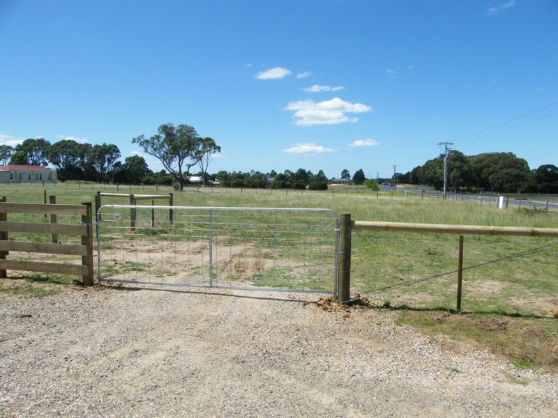 Lot 3/42 Lake Victoria Street, Eagle Point VIC 3878