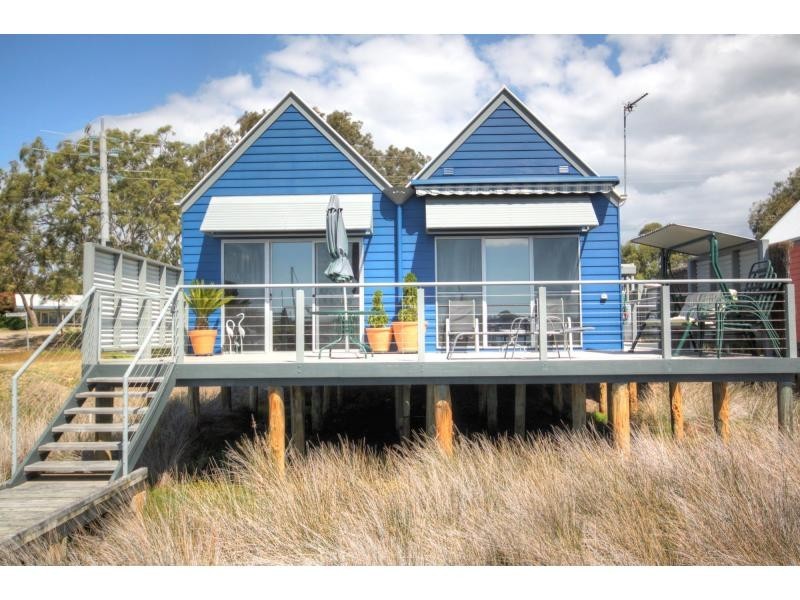 Raymond Island VIC 3880