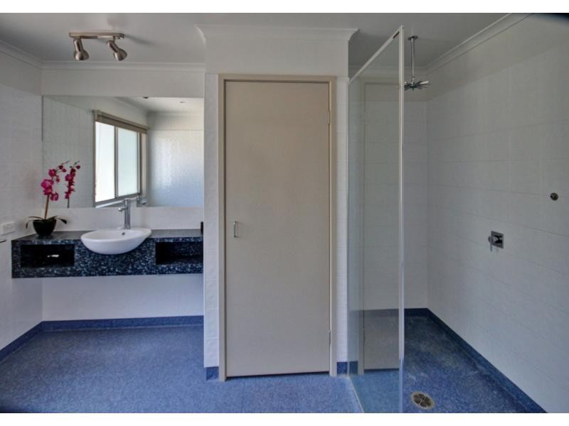 Bairnsdale VIC 3875